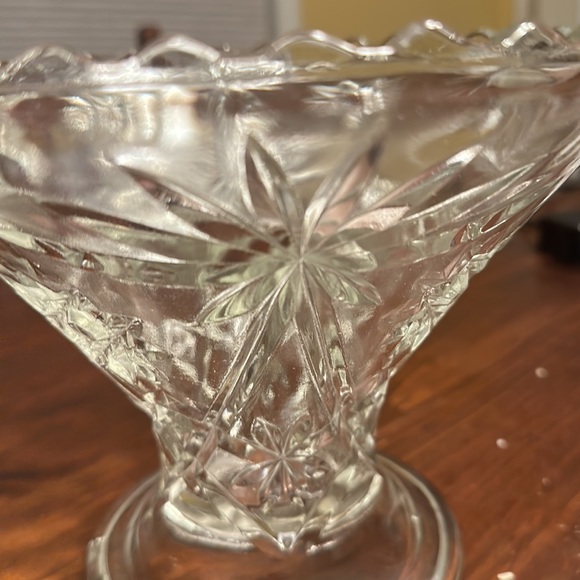 Glass Bowl - Picture 3 of 16